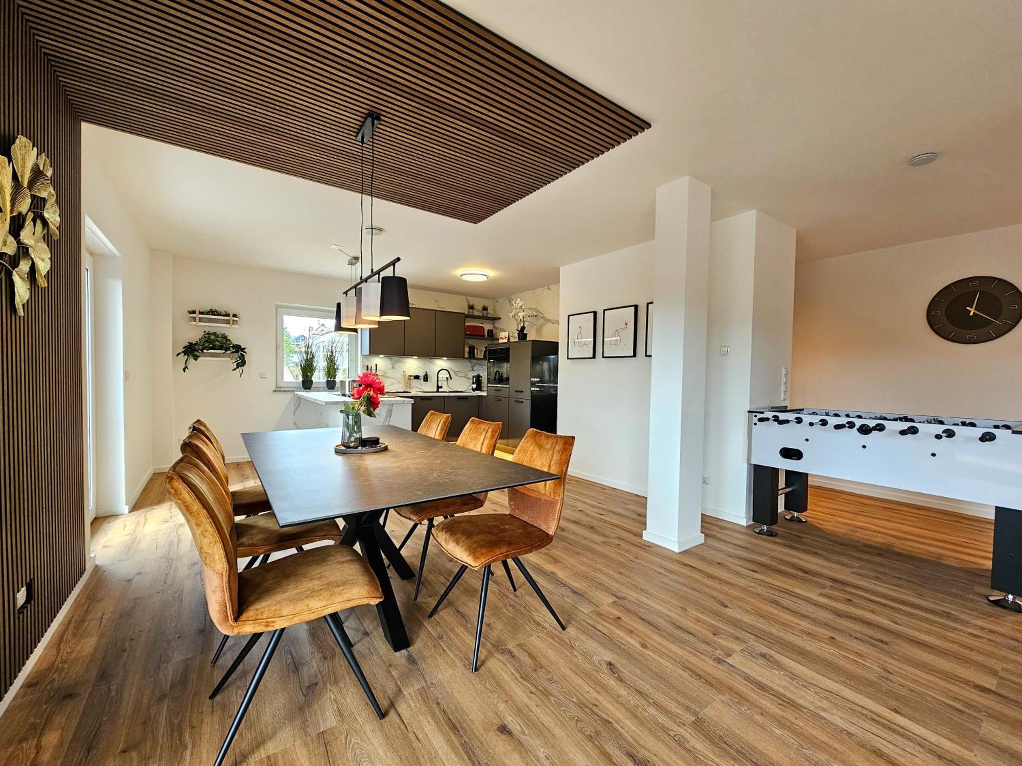 Better L Modern Apartment L Tischkicker Altusried Экстерьер фото